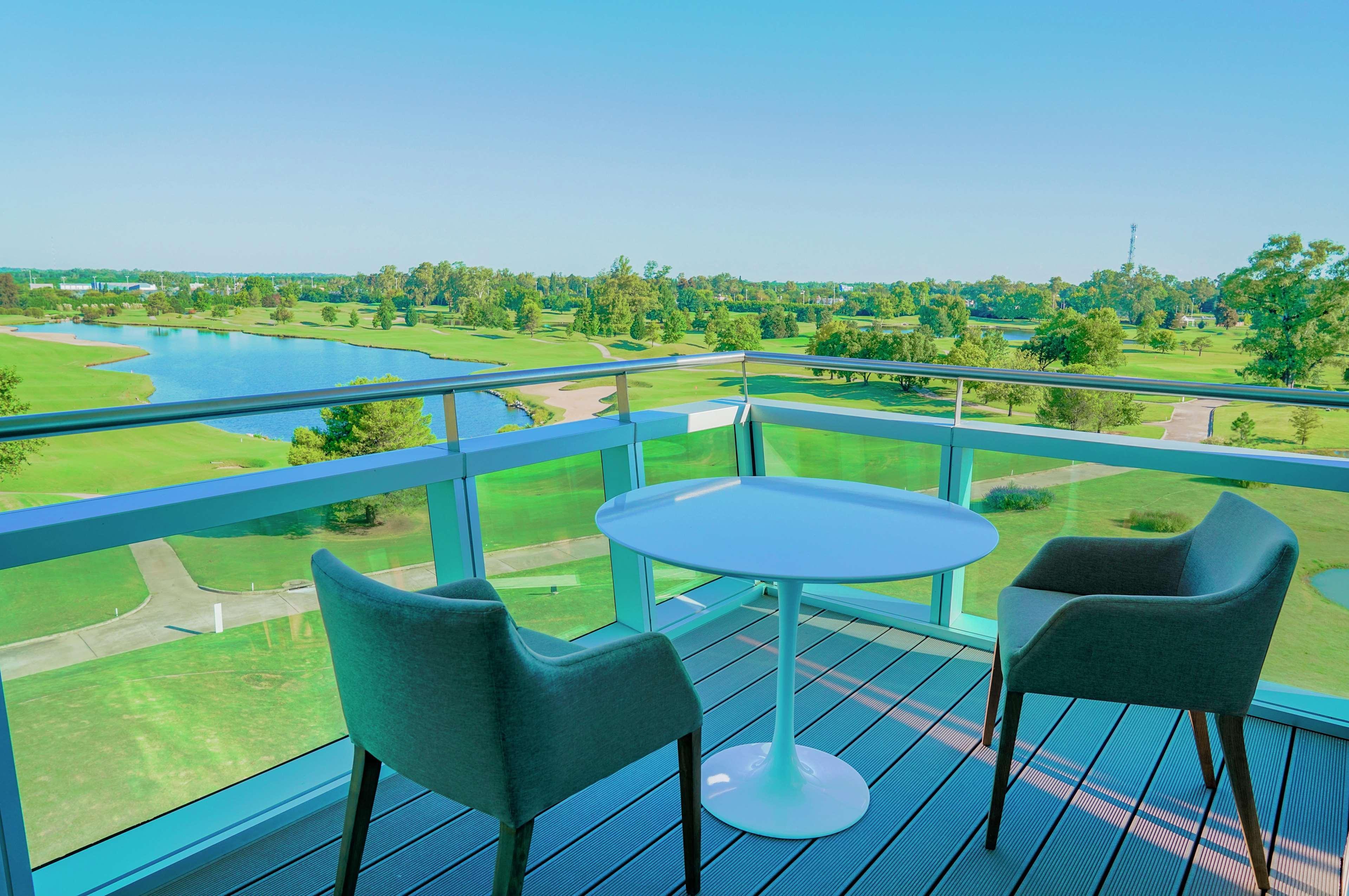 Отель Hilton Pilar Экстерьер фото